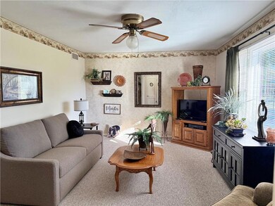 2601 E 8th St, Pittsburg, KS 66762 - photo 4