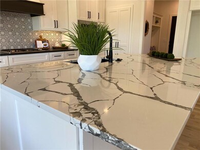 9094 Freedom Cir, Lenexa, KS 66227 - photo 4