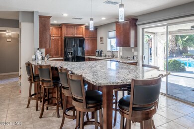 MICHELLE_2521DaytonaAve-9