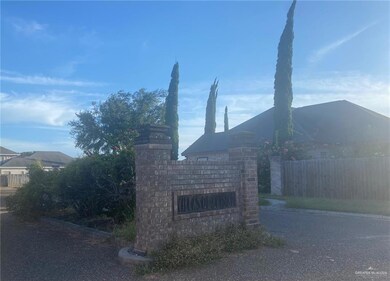 1359 La Ciniega Dr, Weslaco, TX 78596 - photo 2