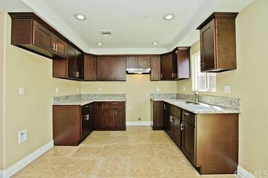 11717 Compton Ave, Los Angeles, CA 90059 - photo 5