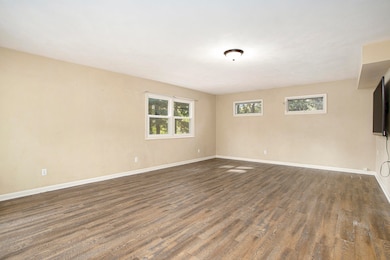 226 Morningside Dr, Battle Creek, MI 49015 - photo 3