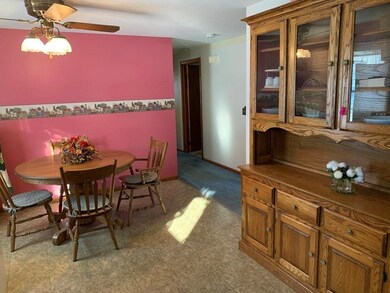 22 Edison Dr, South Hadley, MA 01075 - photo 5