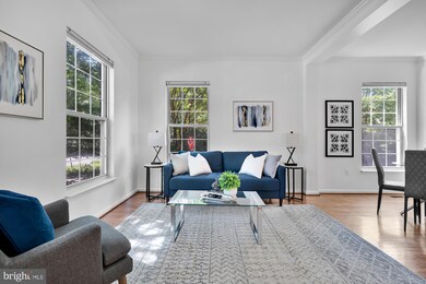 1600 Hunting Creek Dr unit A, Alexandria, VA 22314 - photo 3