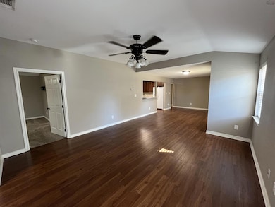 2908 Featherston Ave, Wichita Falls, TX 76308 - photo 3