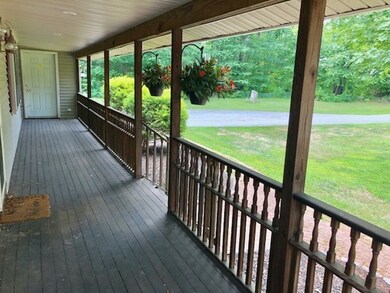 125 Dudley Rd, Oxford, MA 01540 - photo 5