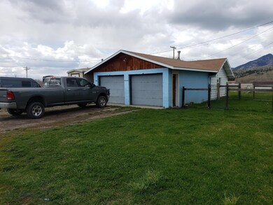 2-car garage for main house and shared with Cabin1