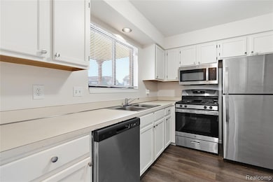 25983 New Forest Ct, Chesterfield, MI 48051 - photo 5