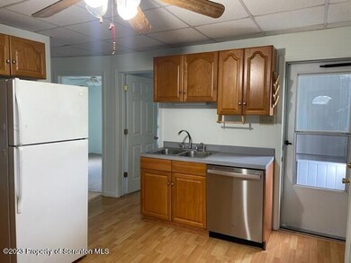 141 William St, Dunmore, PA 18510 - photo 2