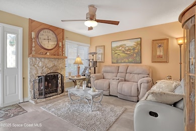 647 Cedar Side Cir NE unit 114, Palm Bay, FL 32905 - photo 5