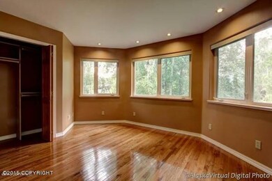 1535 F St, Anchorage, AK 99501 - photo 5