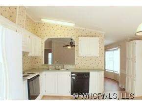 236 Sunrise Ridge Dr, Hendersonville, NC 28792 - photo 7