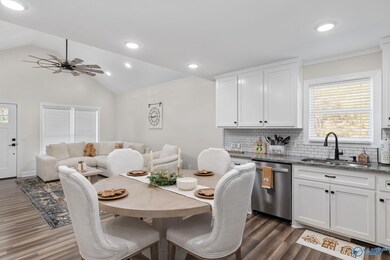 422 N Fulton St, Florence, AL 35630 - photo 7