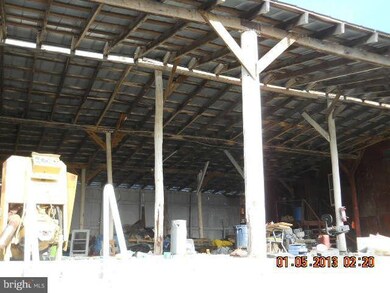 233 E Parkins Mill Rd, Winchester, VA 22602 - photo 4