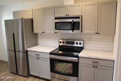 10513 W Ocotillo Dr, Sun City, AZ 85373 - photo 2