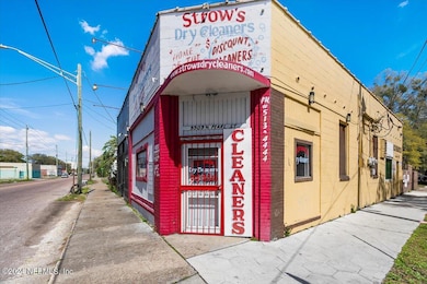 06-3311 N Pearl St (6)