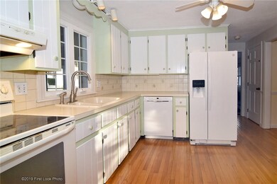 44 Bayview Dr, West Warwick, RI 02893 - photo 6