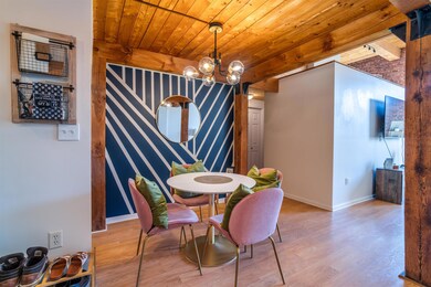 Rivermoor Landing unit 45, Newmarket, NH 03857 - photo 5