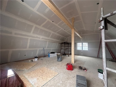 11 Clyde St, Ellwood City, PA 16117 - photo 6