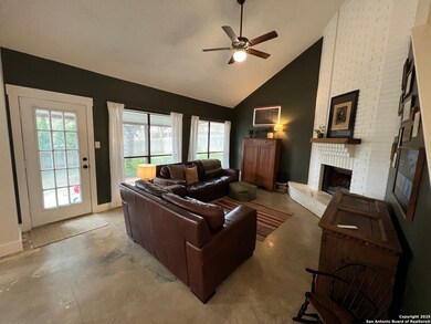 15611 Knollhollow, San Antonio, TX 78247 - photo 6