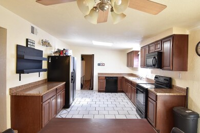 2700 Highland Dr, Alamogordo, NM 88310 - photo 6