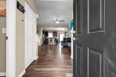 1598 Metcalfe Ave, Obetz, OH 43207 - photo 5