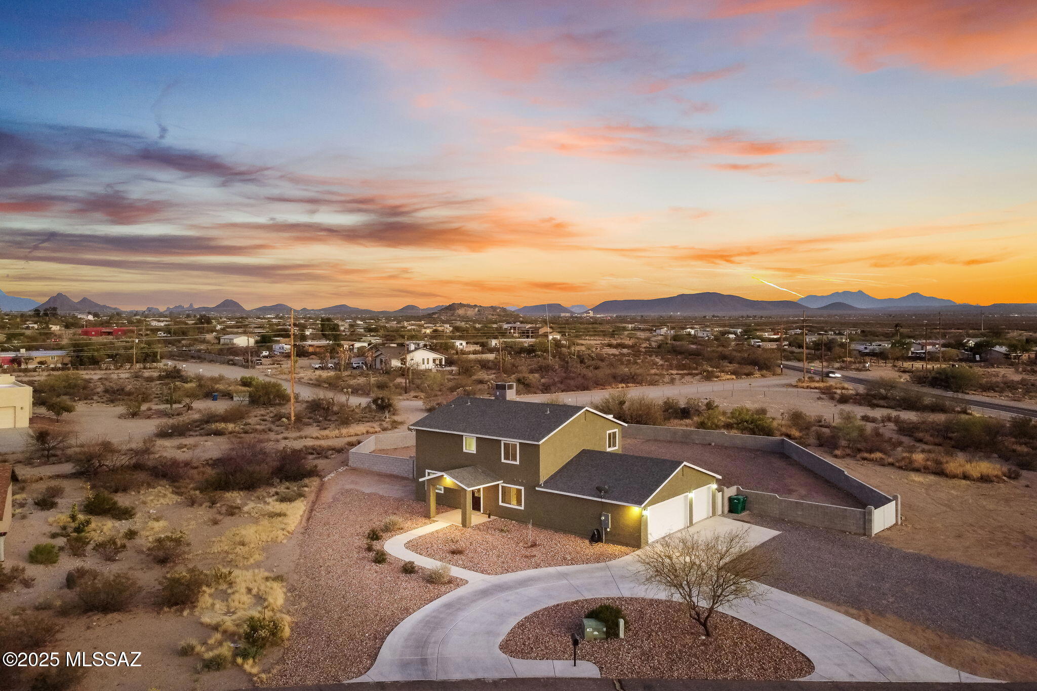 1-web-or-mls-4419 S Southern Cross Pl -