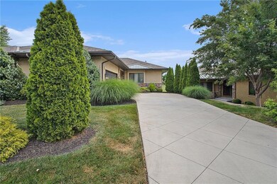 19220 W 102nd St unit 23, Lenexa, KS 66220 - photo 2