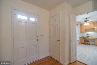 1915 Leo Ln, Alexandria, VA 22308 - photo 4