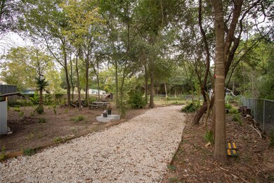 315 Mechanic Rd, Tomball, TX 77375 - photo 5