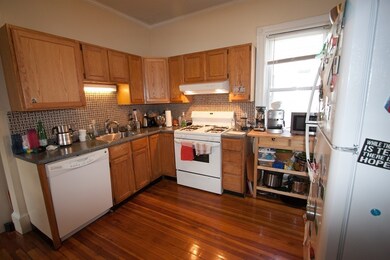 1 Aldie St unit 2, Allston, MA 02134 - photo 3