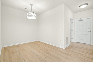 Highland at Vale - Richfield Collection unit 106, Woburn, MA 01801 - photo 5