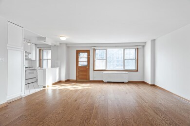 225 St Pauls Ave unit 4G, Jersey City, NJ 07306 - photo 5