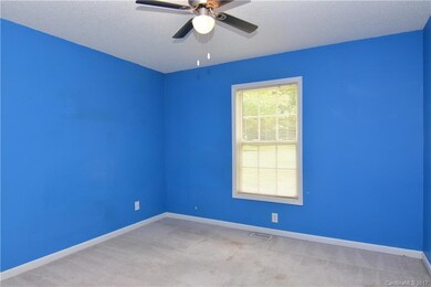 1009 Riddle Oak Ln, Clover, SC 29710 - photo 6