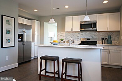 5132 Hanna Place SE, Washington, DC 20019 - photo 3