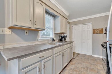 4570 Woodbridge St, Gary, IN 46408 - photo 5