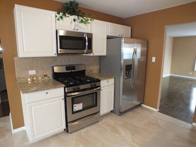 17211 Elm Dr, Hazel Crest, IL 60429 - photo 7