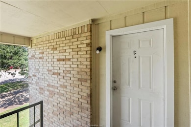 2808 Cypress Bend Cir, Bryan, TX 77801 - photo 3