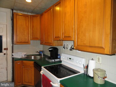 409 Main St, Red Hill, PA 18076 - photo 4