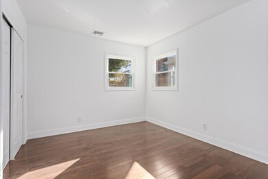 78 Jesse St, Freeport, NY 11520 - photo 5