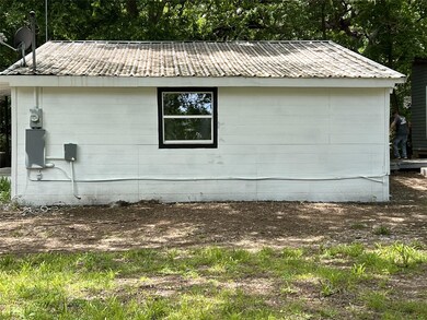 804 S 3rd St, Bonham, TX 75418 - photo 7