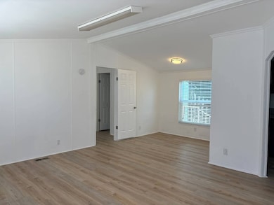 12062 W Edinger Ave unit 19, Santa Ana, CA 92704 - photo 4