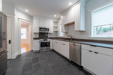 260 Lake Ave unit 1, Newton Highlands, MA 02461 - photo 2