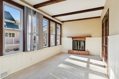 unlisted-address, Oswego, IL 60543 - photo 4