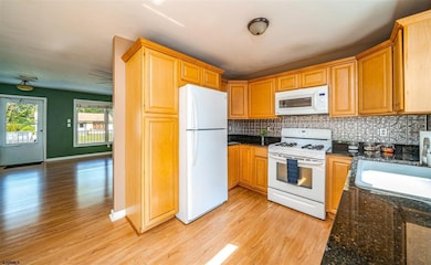 137 Jordan Rd, Somers Point, NJ 08244 - photo 7