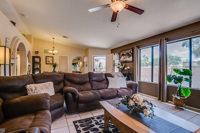 Placita Santa Rita - 008