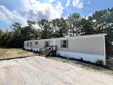 View of manufactured / mobile home