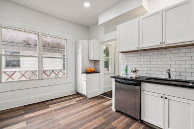 8-web-or-mls-1572-minnesota-ave