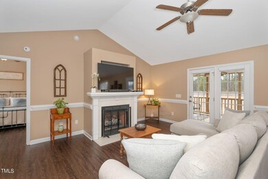 112 Sycamore Court Benson_JRKnowles_Phot