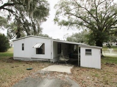 6226 Massey Rd, Zephyrhills, FL 33542 - photo 2